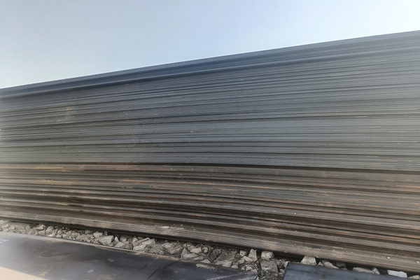 沈阳铺路钢板租赁的多重价值，，，助力都会基础设施建设